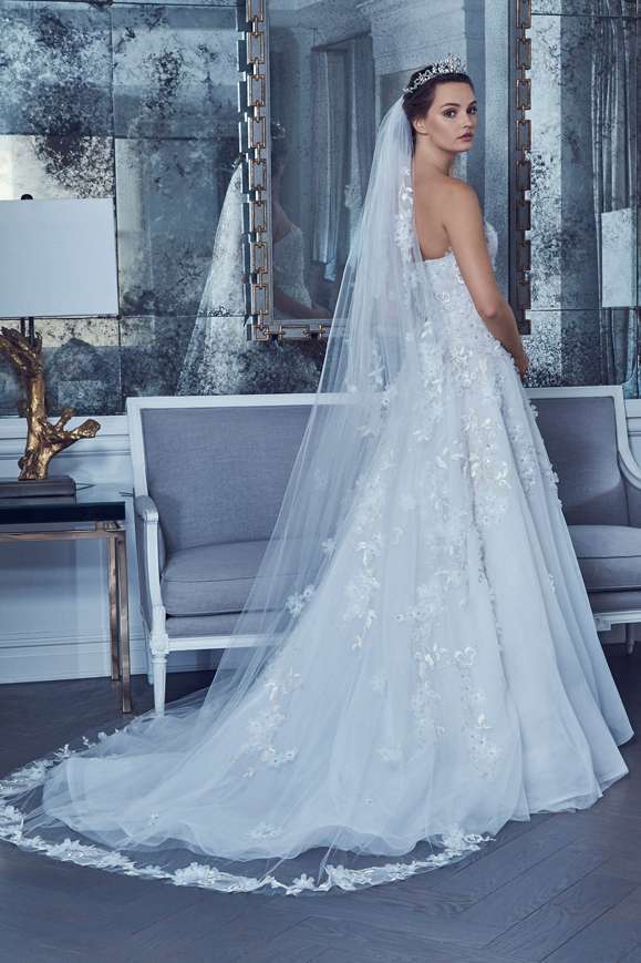 Vestito da sposa in tulle Romona Keveza