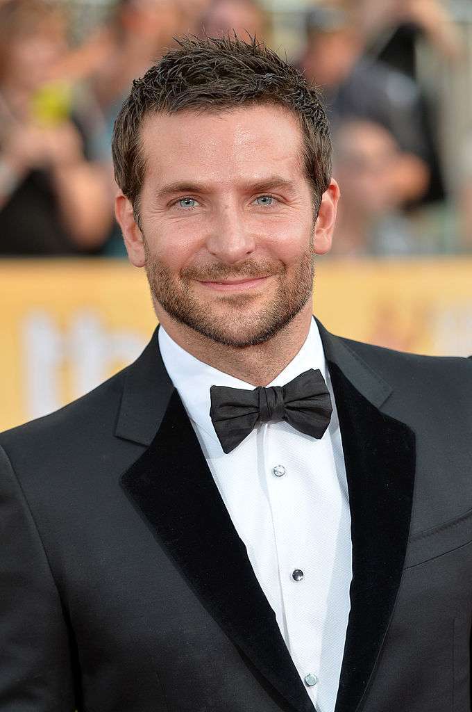 Bradley Cooper, bello con e senza barba