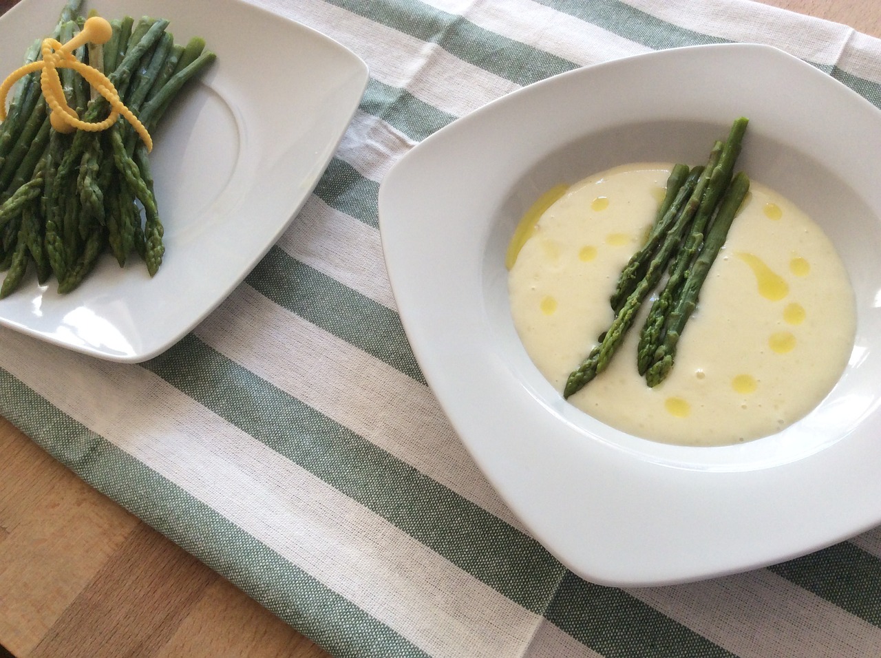 vellutata di asparagi con bimby